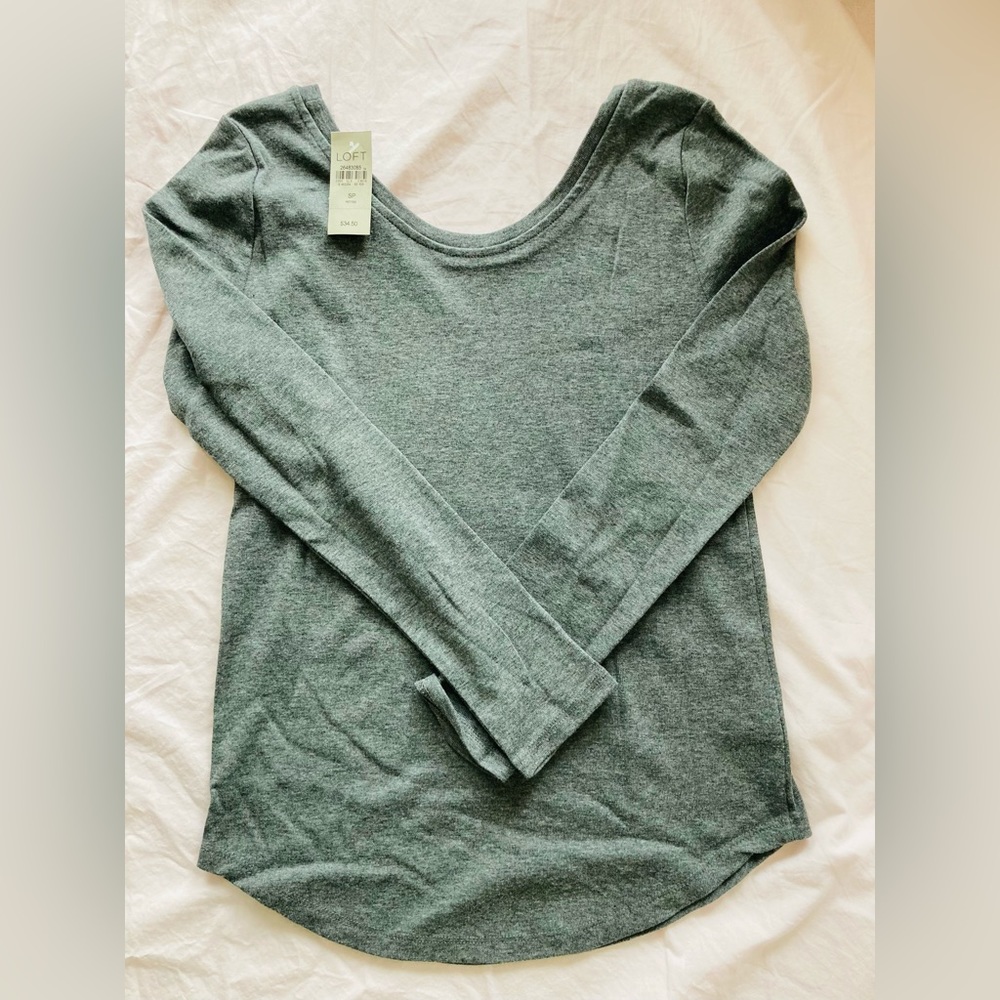 LOFT Brand New Women’s T shirt